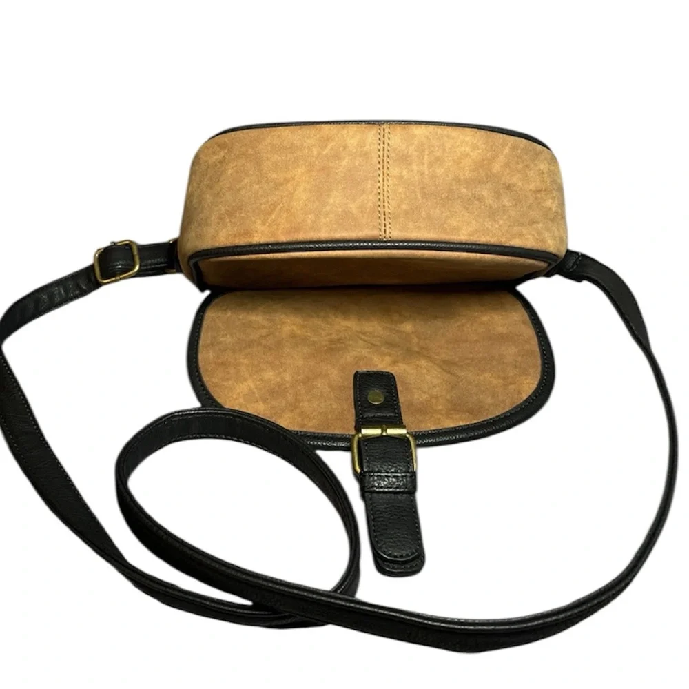 G.H. Bass Genuine Leather Crossbody Purse Brown Small USA